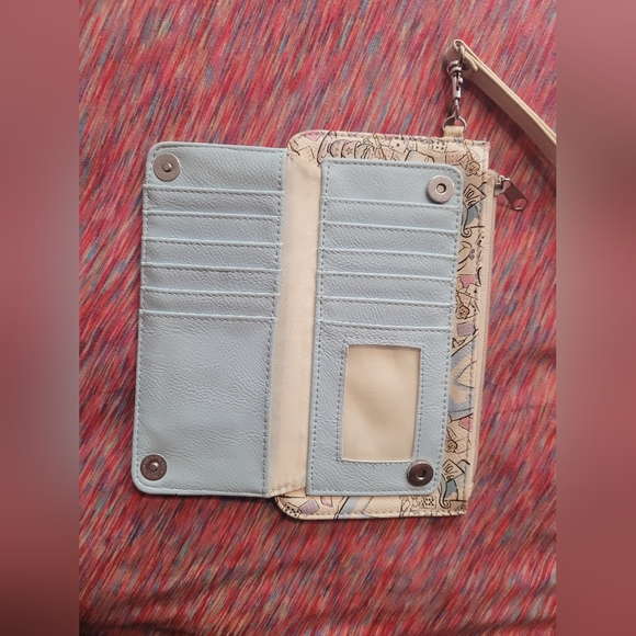 Loungefly Disney Alice In Wonderland og ❤️ logo wallet - Picture 11 of 12